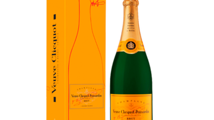 CHAMPAGNE VEUVE CLICQUOT PONSARDIN BRUT 0.75L - in Moldova| Alcomarket